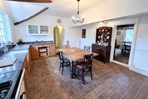 Photo 25- click for photo gallery